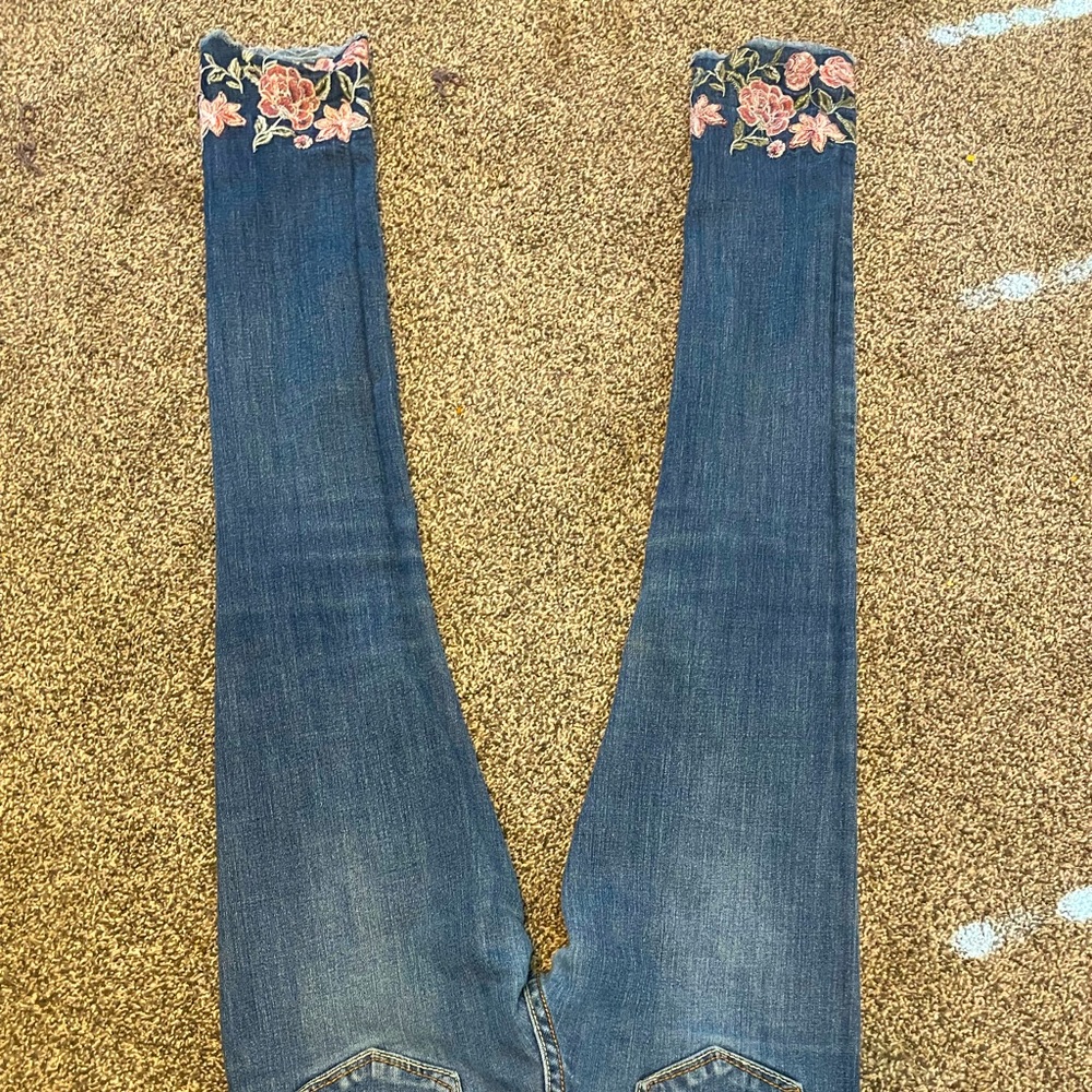 Girls size 10 skinny jeans vigoss rose embroidered ankle pants